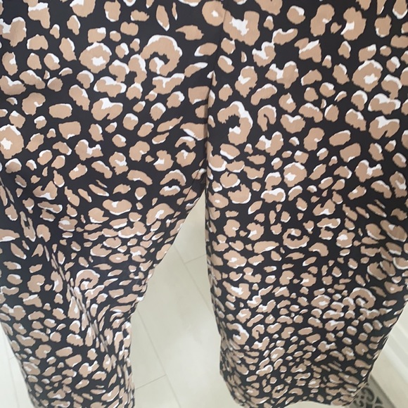 One piece wide legged - Picture 3 of 4